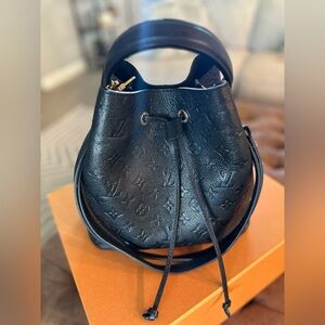 Louis Vuitton NeoNoe MM Black Empreinte